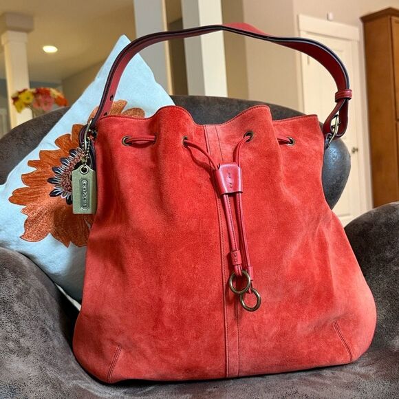 Coach Handbags - VINTAGE COACH #9478 DRAWSTRING VERMILLION SUEDE LEATHER BRASS HANGTAG EVC RARE